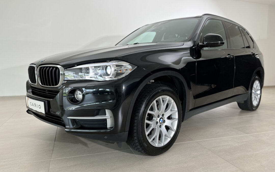 BMW X5 3,0d 190 kW, servis, el. tažné, DPH